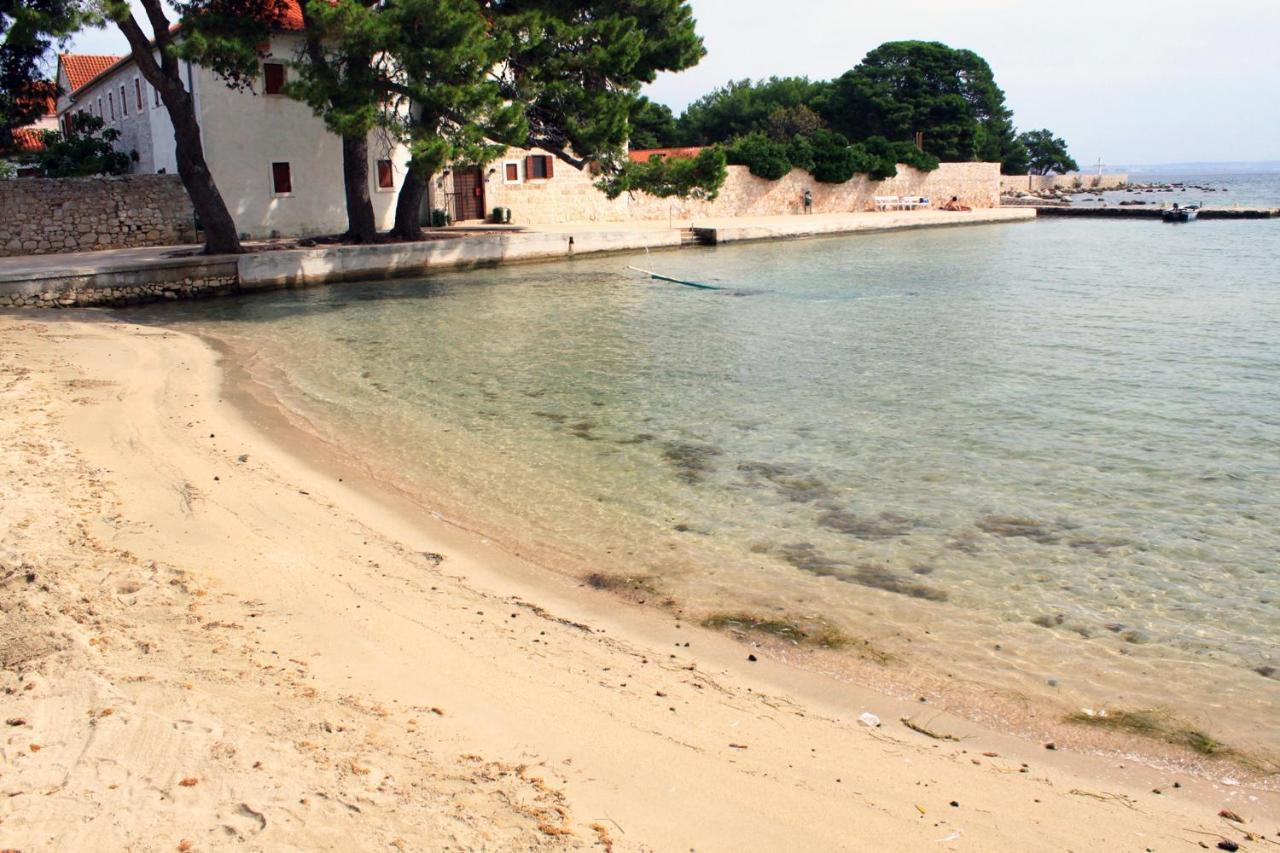 Apartments With A Parking Space Ugljan - 8479 Εξωτερικό φωτογραφία